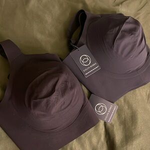 Evelyn & Bobbie Bra.